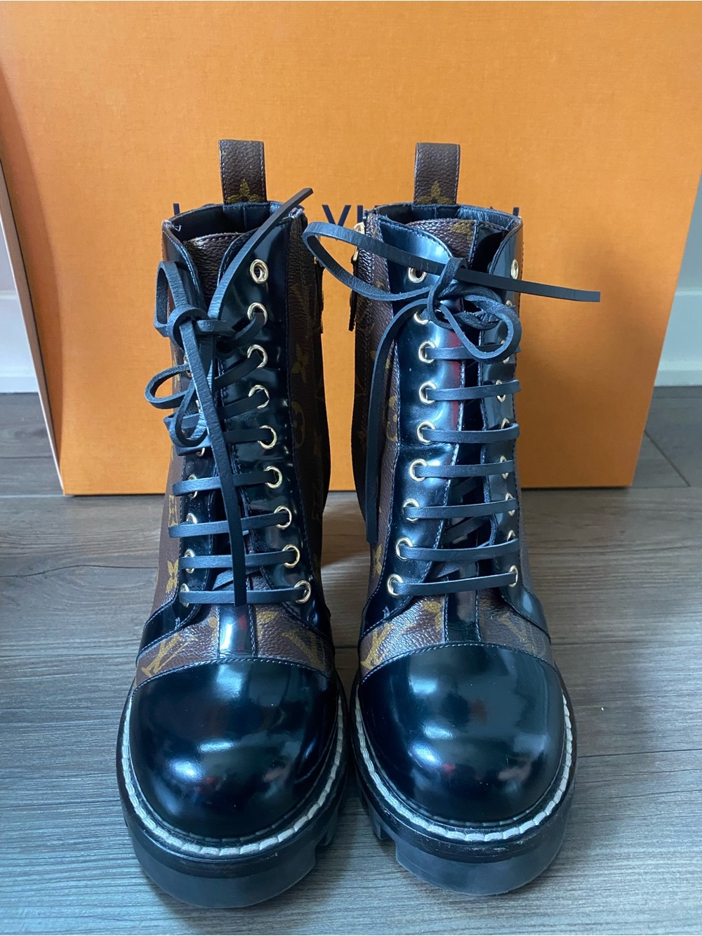 Louis Vuitton Laureate Combat Boots Monogram Canvas Black Leather Size 38.5 Auth - Picture 5 of 16